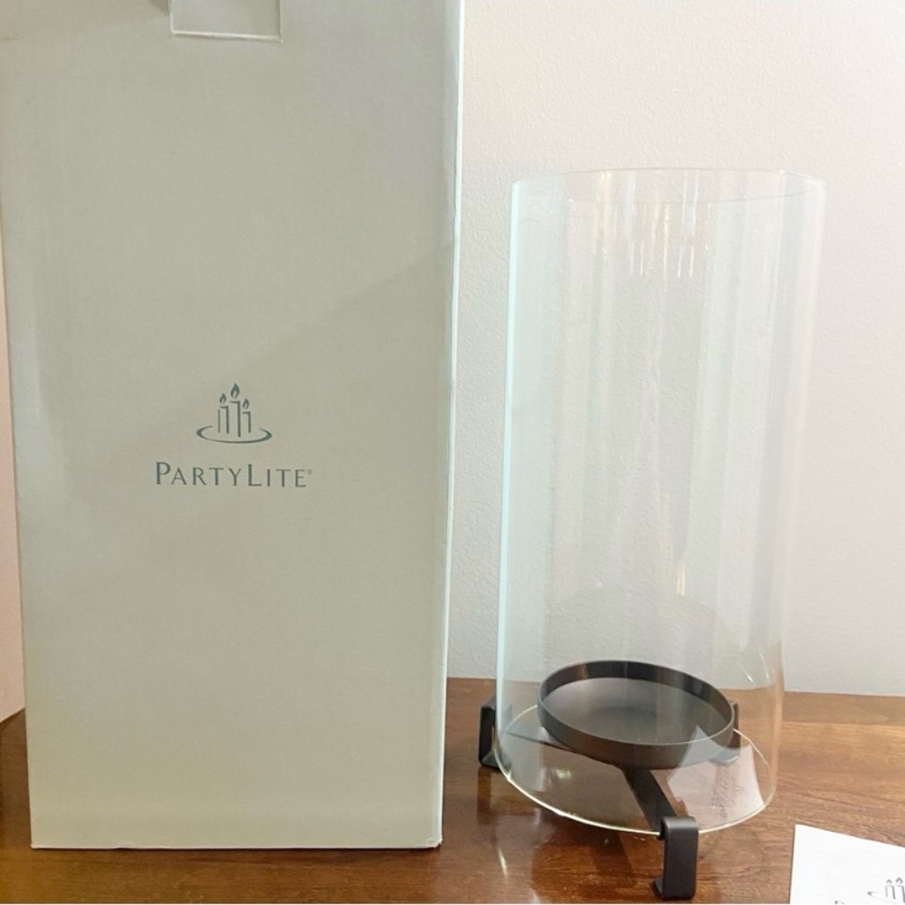 PartyLite Essentials Hurricane New in Box P9152